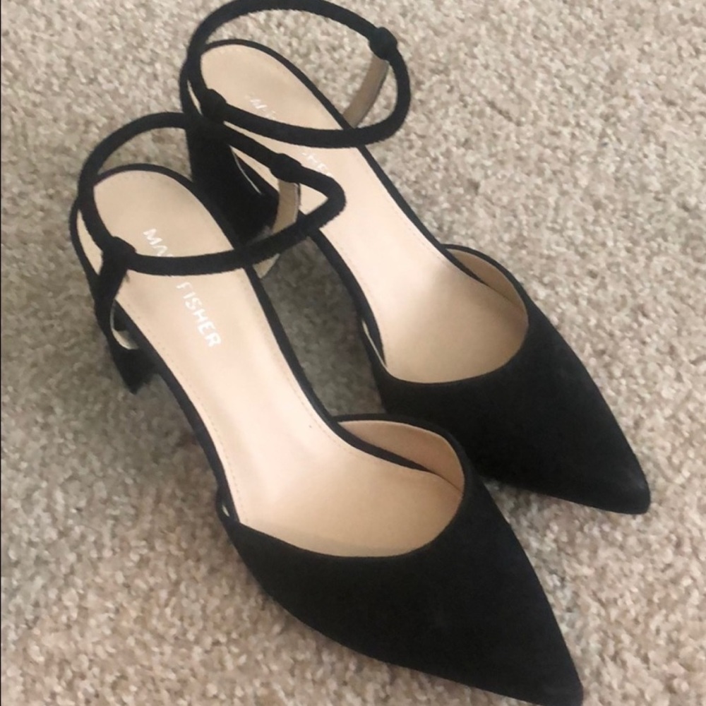 Marc Fisher Callo Suede pumps